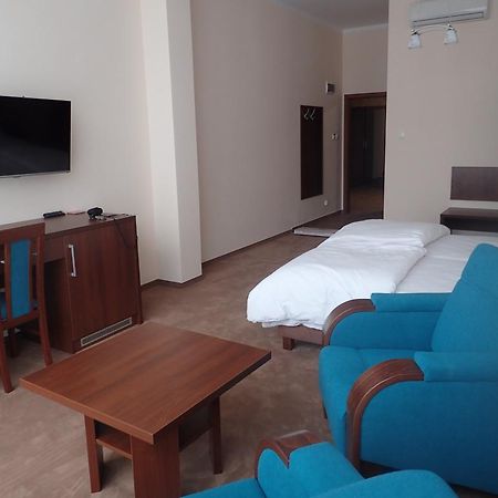 Gosciniec Pan Tadeusz II Hotel Giżycko Buitenkant foto