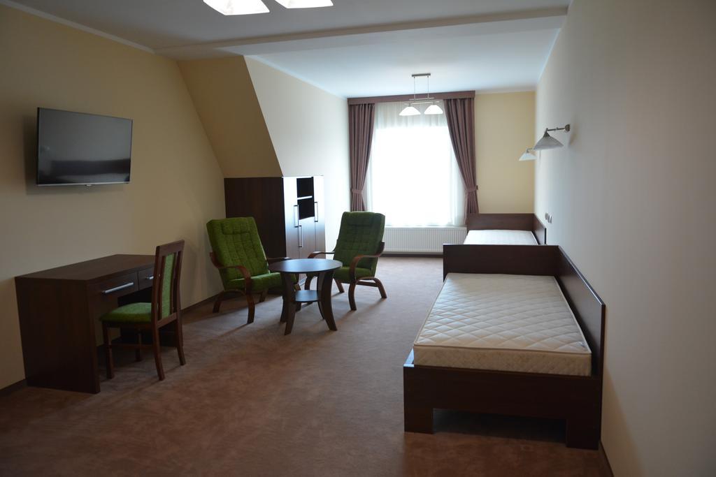Gosciniec Pan Tadeusz II Hotel Giżycko Buitenkant foto