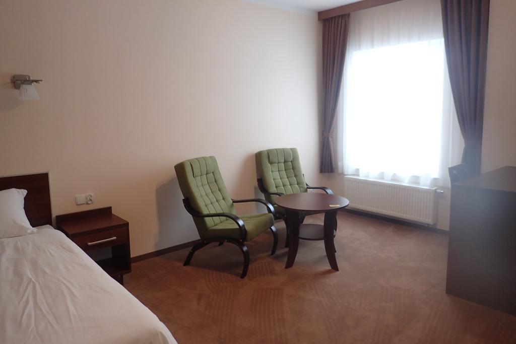 Gosciniec Pan Tadeusz II Hotel Giżycko Buitenkant foto