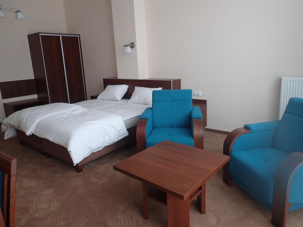 Gosciniec Pan Tadeusz II Hotel Giżycko Buitenkant foto