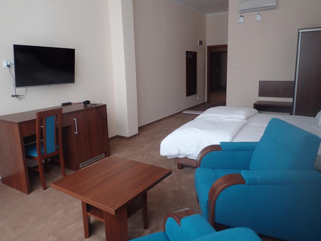 Gosciniec Pan Tadeusz II Hotel Giżycko Buitenkant foto