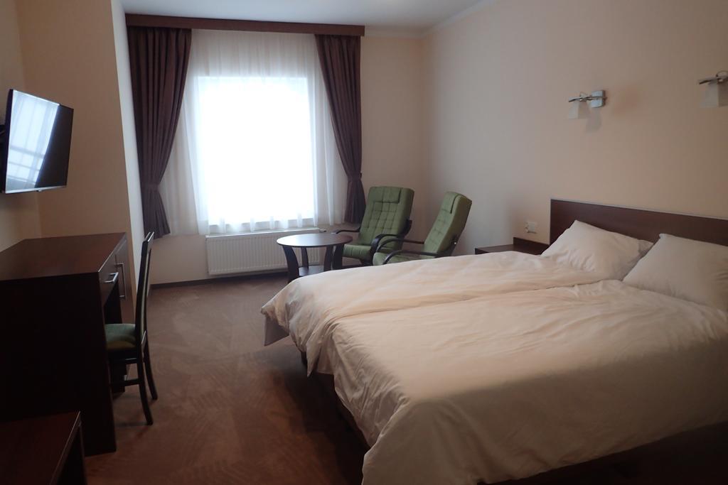 Gosciniec Pan Tadeusz II Hotel Giżycko Buitenkant foto