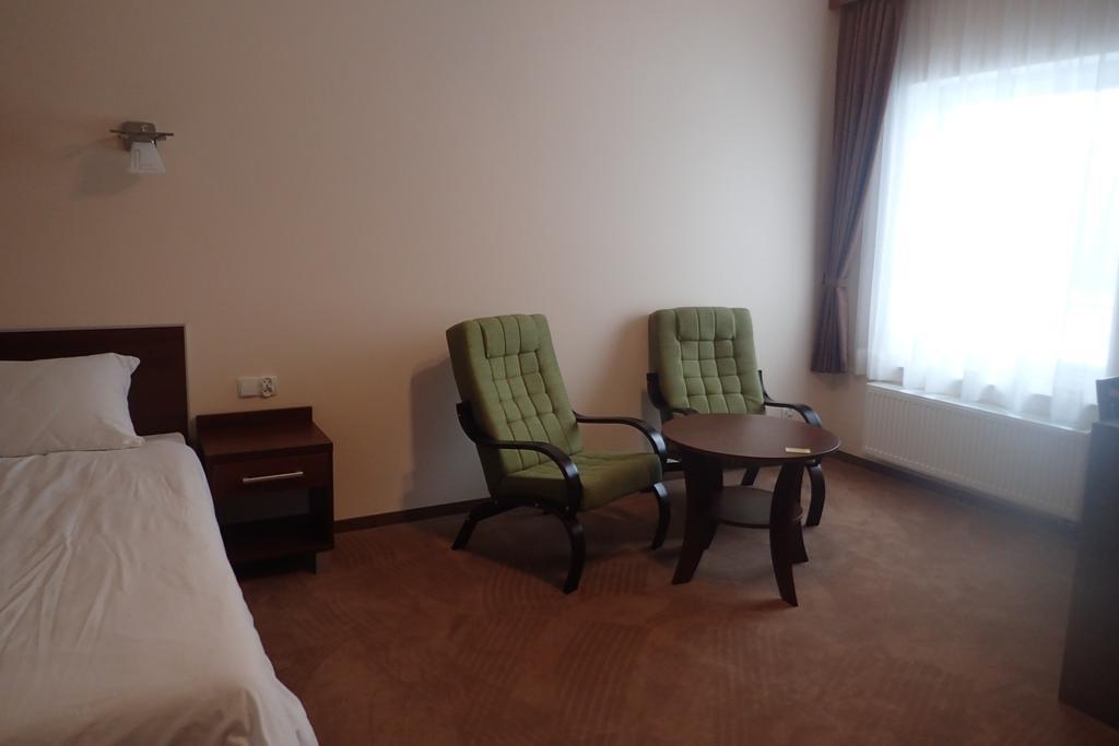 Gosciniec Pan Tadeusz II Hotel Giżycko Buitenkant foto