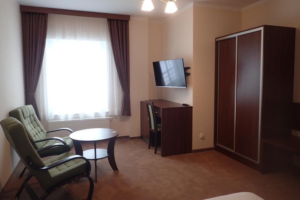 Gosciniec Pan Tadeusz II Hotel Giżycko Buitenkant foto