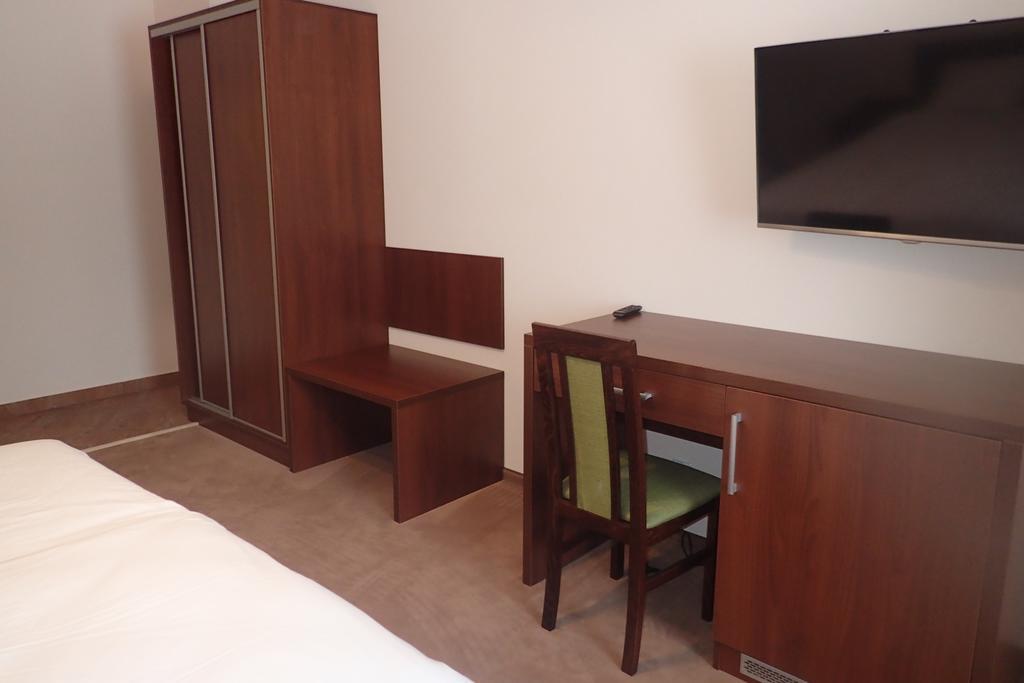 Gosciniec Pan Tadeusz II Hotel Giżycko Buitenkant foto